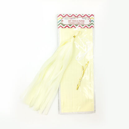 Cream Balloon Tassel - Collar 24cm X 35cm 5ct